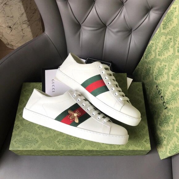 Gucci Ace Bee Embroidered White Leather Sneakers - Picture 1 of 7